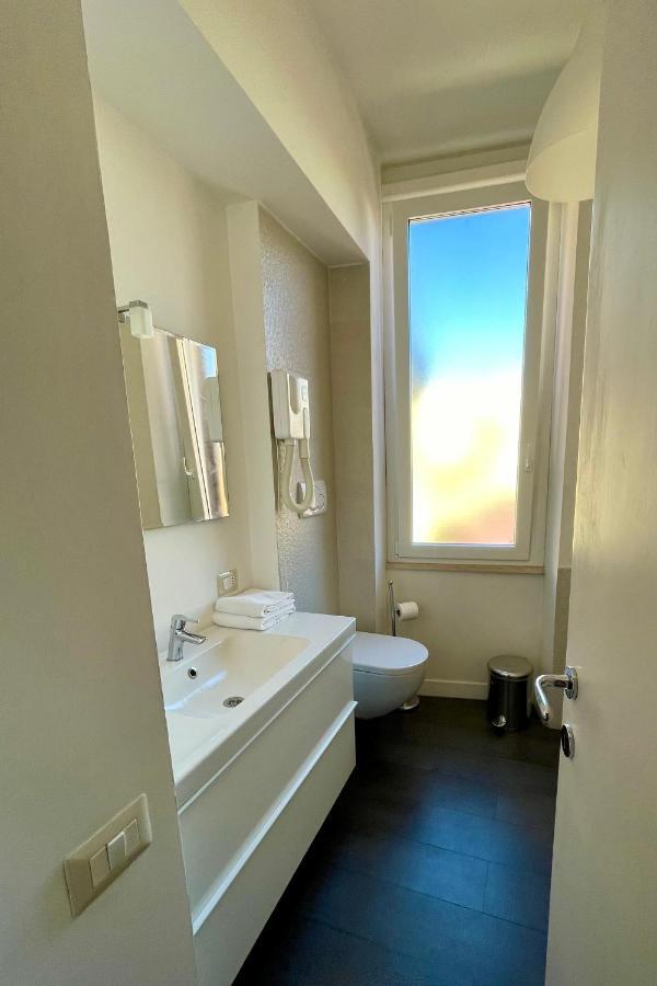 Calisto 6 Bed and breakfast 2*